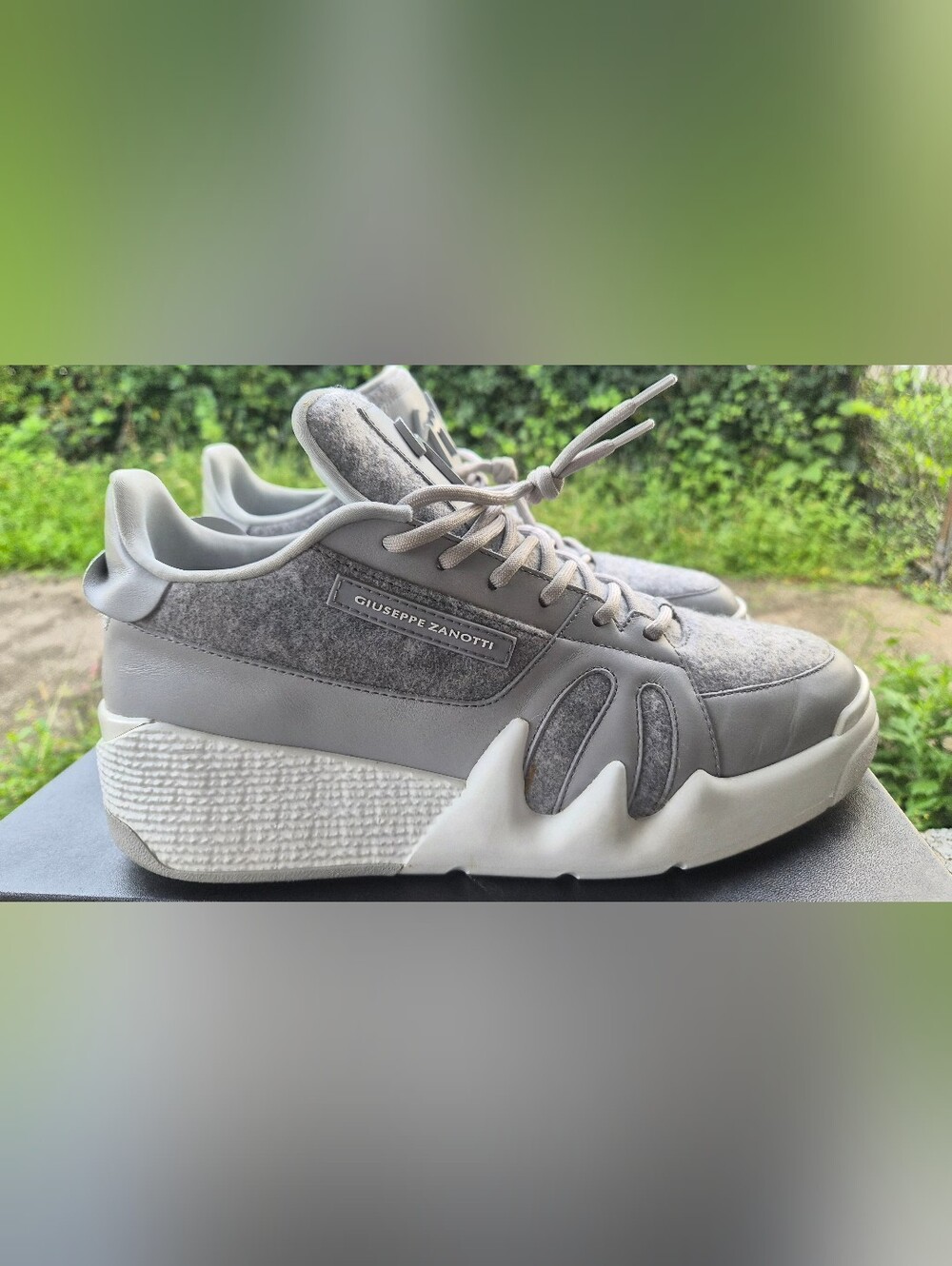 Giuseppe Zanotti Men’s Grey Wool & Leather Low-Top Sneaker